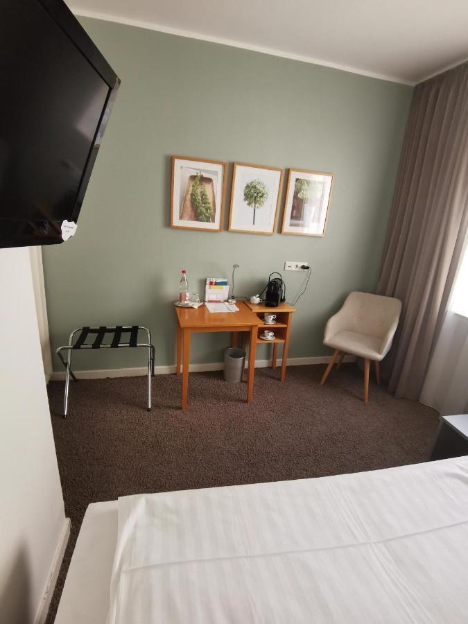Max Hotel Duesseldorf Self-Check-In Екстериор снимка