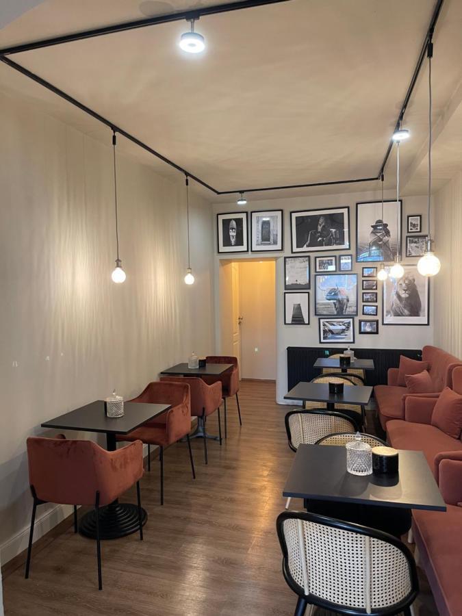 Max Hotel Duesseldorf Self-Check-In Екстериор снимка
